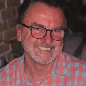 Meet your Posher, Wayne